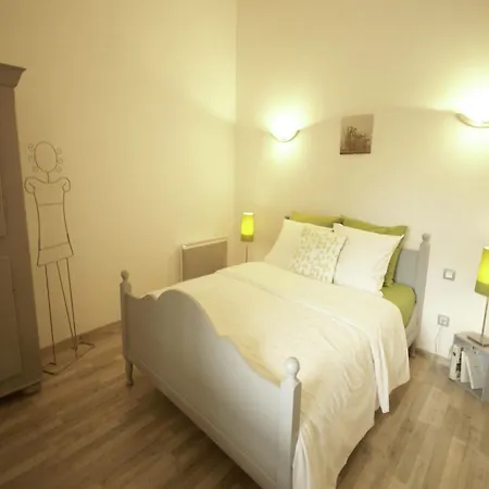 펜션 Family Escape With Garden *